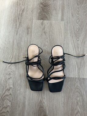 Dream Pairs Black Strappy Square-Toe Lace-Up Heels